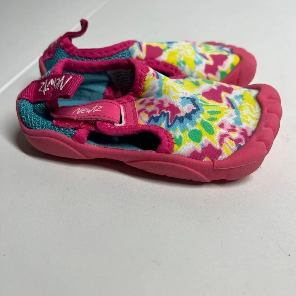 Newtz Water Shoes Pink Multicolour Girls Size 5-6
